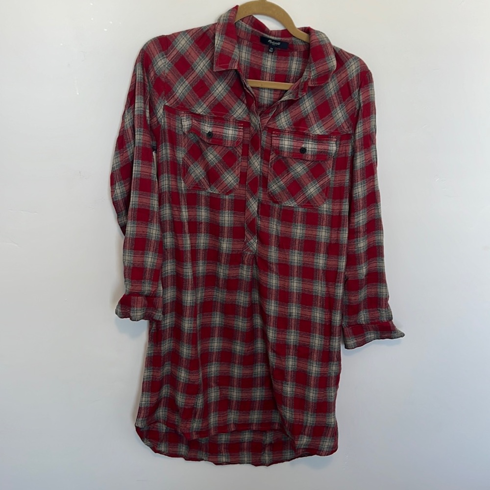 Never been worn madewell button down dress!